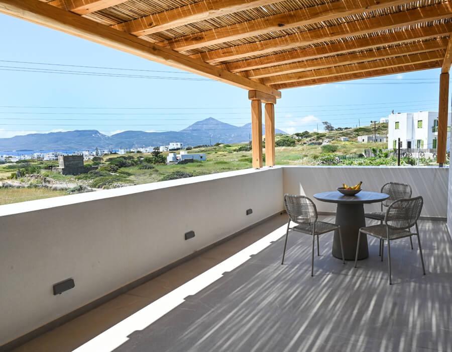 9 places of interest in Milos, Greece